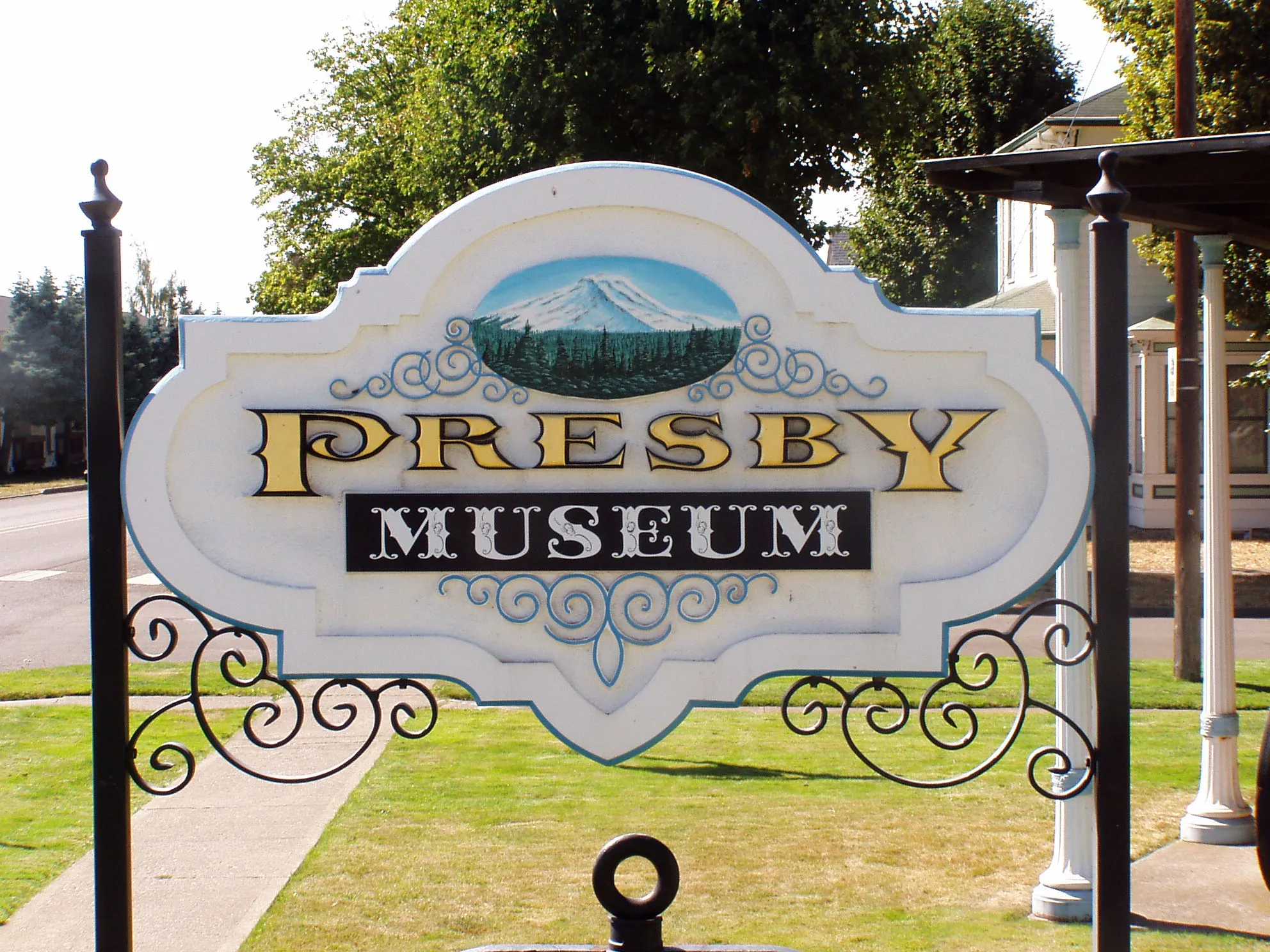 The Presby Museum Sign